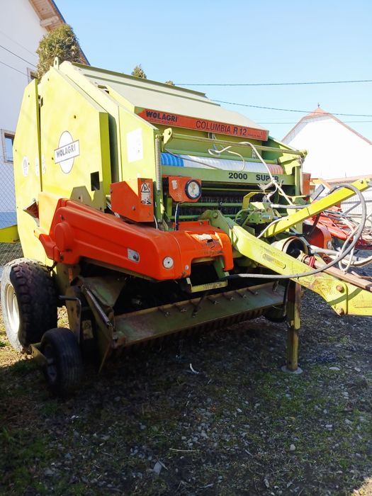 Balotiera rotunda Wolvo R12 super2000 presa baloti krone supertino