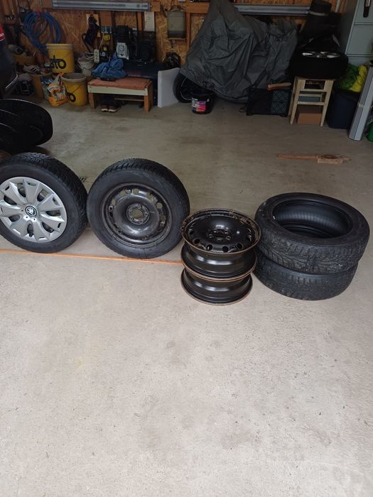 Vind set 4 jante 15"skoda .wv .seat