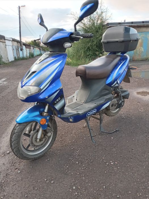 Продам скутер 80 кубов
