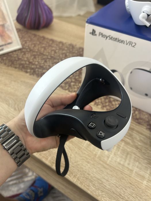 PlayStation VR2 (PSVR2) – Set complet, ca nou + CADOU suport cu încărcare controlere