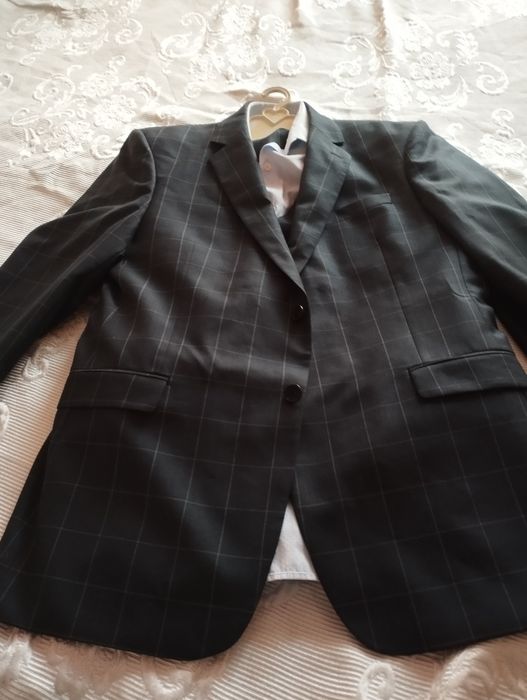 Мъжки Костюм с риза