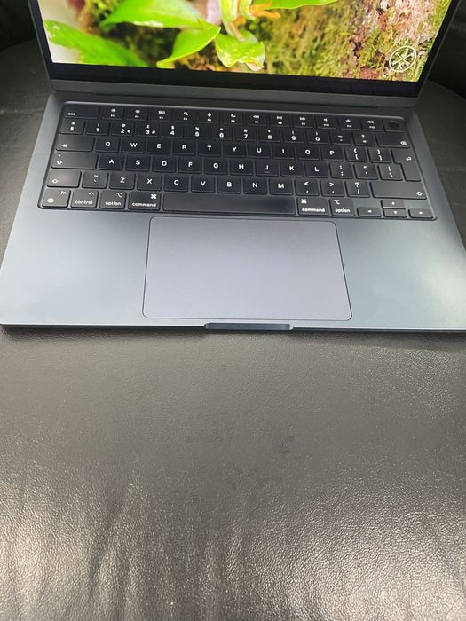 MacBook Air M2 13-inch/ 256 Gb / Space Gray / Cod produs: JXQP