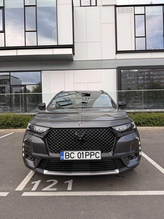 DS 7 Crossback 300cp / Plug-in Hybrid E-TENSE 4x4