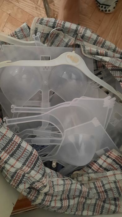 Вешалки в магазин