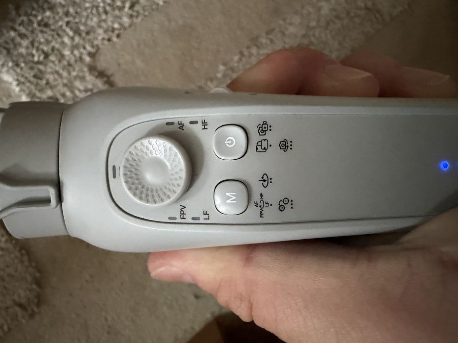 Продам стабилизатор Recci