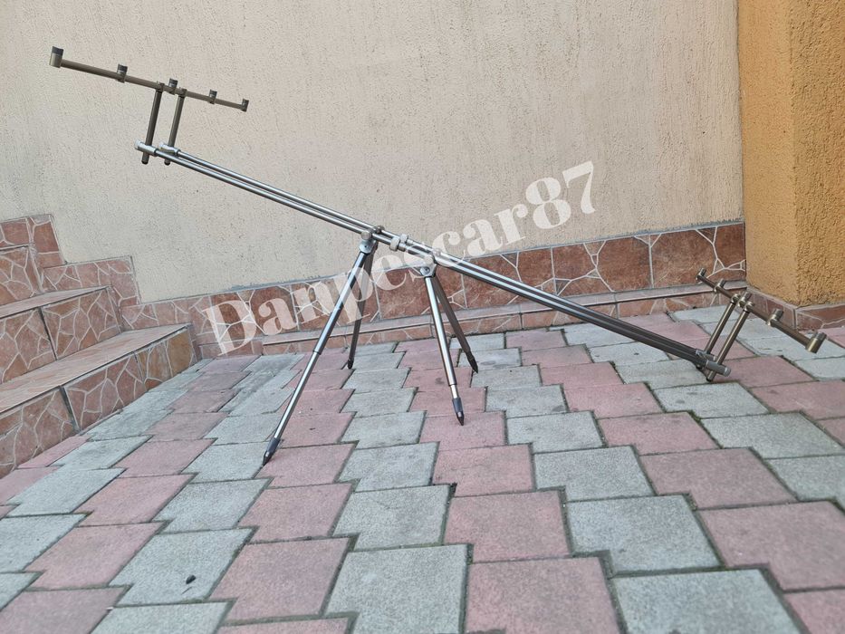 Rod pod (Quad Pod) Full metal silver cu 3 SAU 4  posturi model FL145