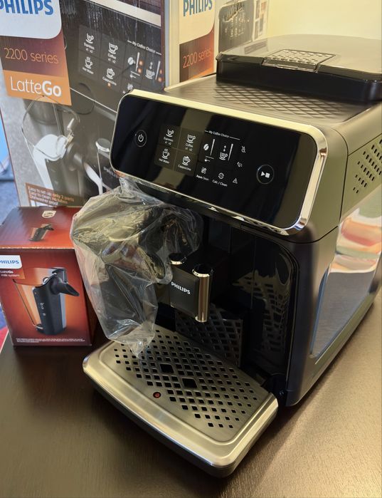 Espressor automat Philips LatteGo – stare impecabilă, in garantie pana in nov. 2027 !