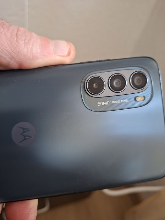 Моторола 62g 5g отлично състояние