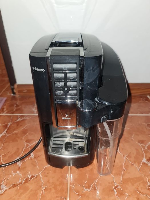 SAECO HD8603 Tchibo Cafissimo cu lapte
