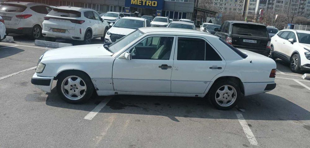 Mercedes Benz E200 Мерседес Е200