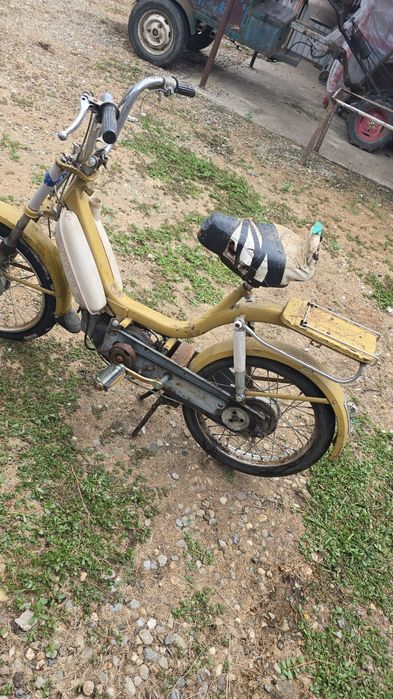 Scuter piaggio bravo