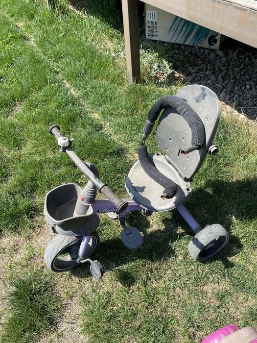 Трехколесный велосипед.