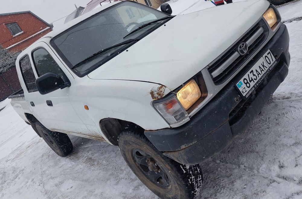 Продам Тойота Хайлюкс