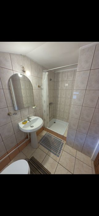 Camere / apartamente de inchiriat