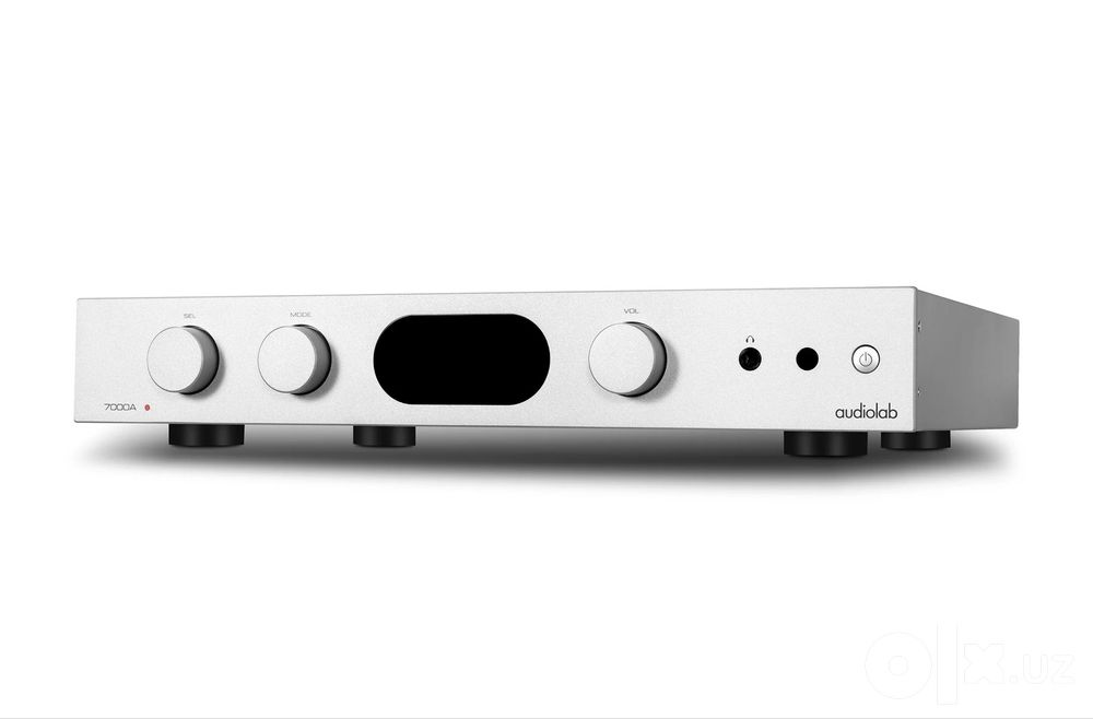 Интегрированный усилитель AudioLab 7000A