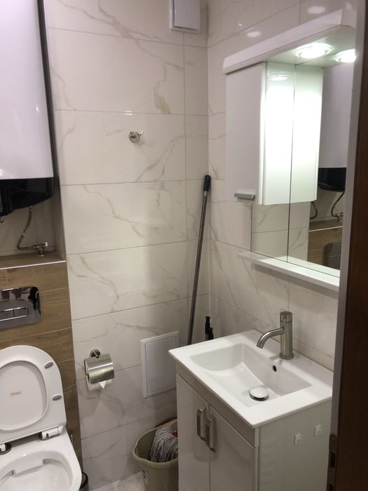 Дава се под наем Тристаен апартамент в Банско - 96 кв.м за 535.5 € - Снимка #13