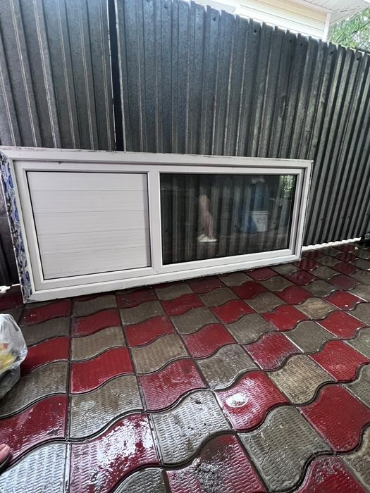 Дверь пластиковая