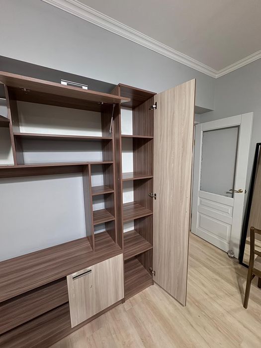 Модульная стенка в гостиную с ТВ-зоной