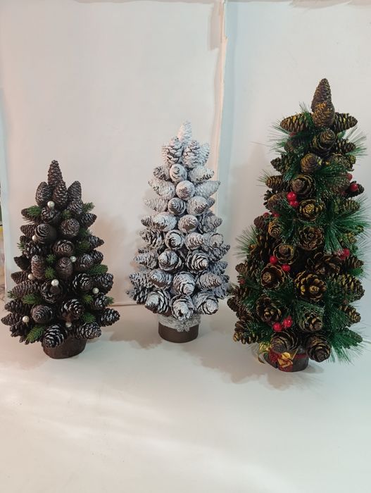 Ёлка не дорого. Ёлочки  из шишек продам. Чиланзар