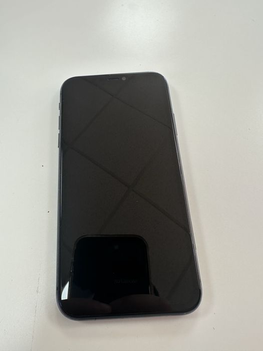 Vand iphone 11 black 64 gb