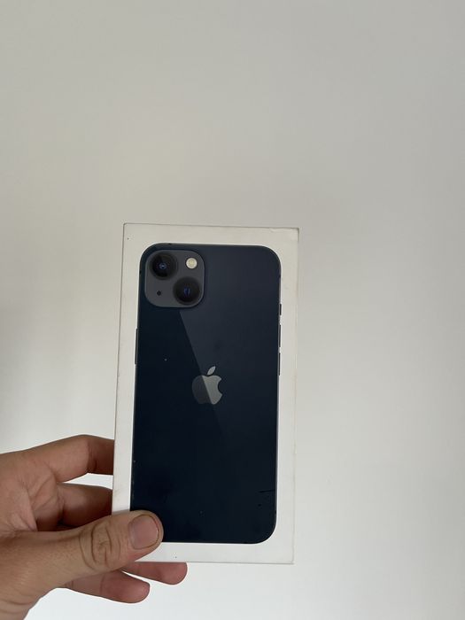 Айфон 13 есть гарантия