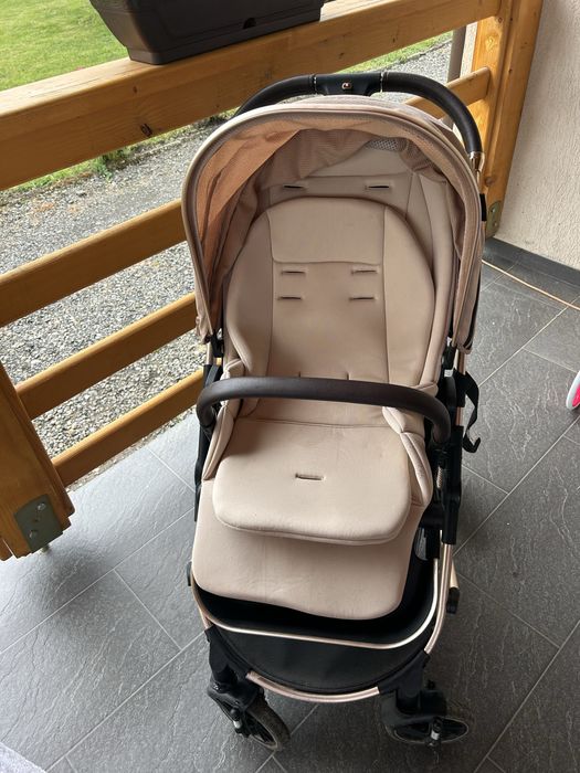 Carucior adaptabil pt anumite varste