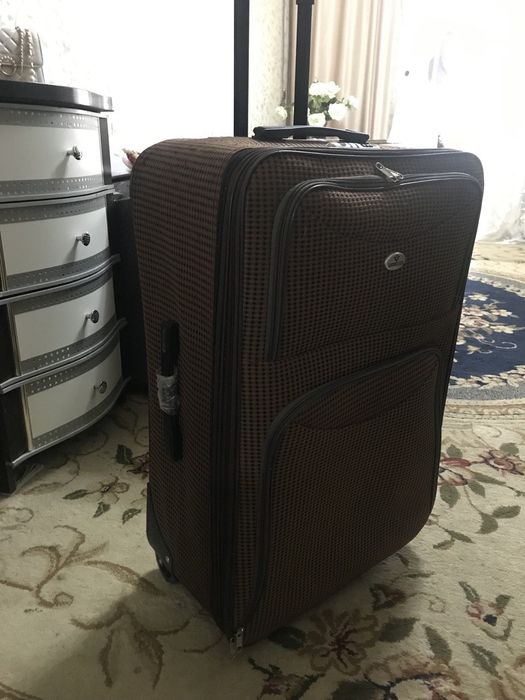 чемоданы б/у и новые