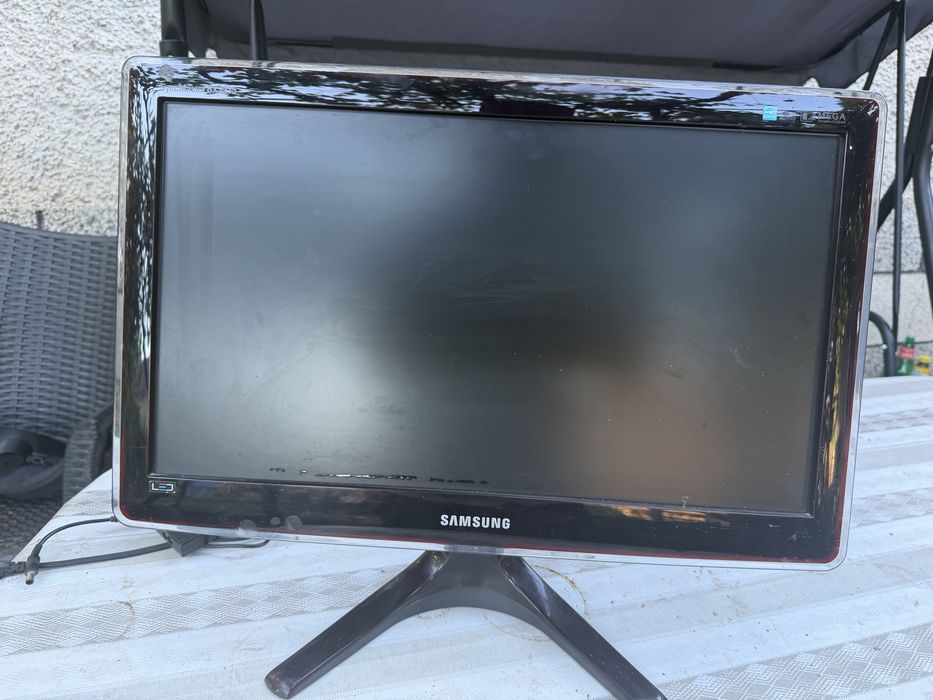 Монитор Samsung syncMaster BX2235
