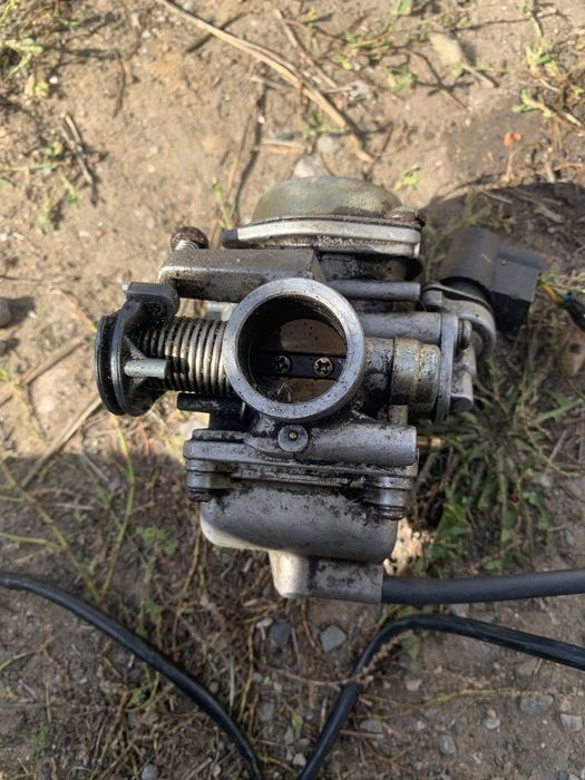 продам  срочьно  за 20000 четаыте опесарие