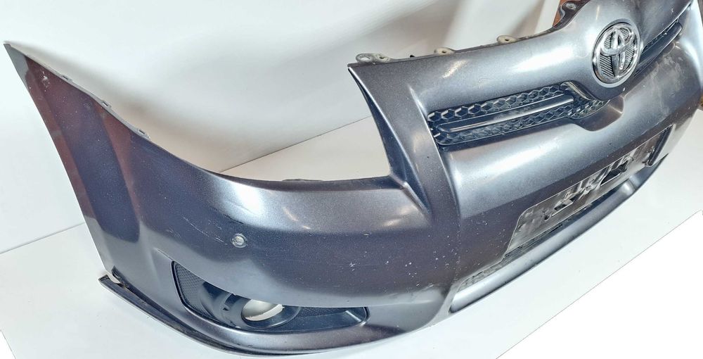 Предна Броня Toyota Corolla Verso Тойота Корола Версо