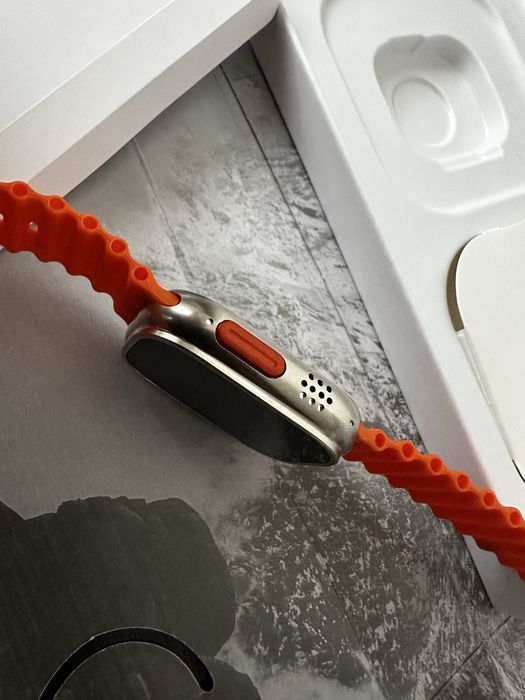 Apple watch ultra 3 portocaliu