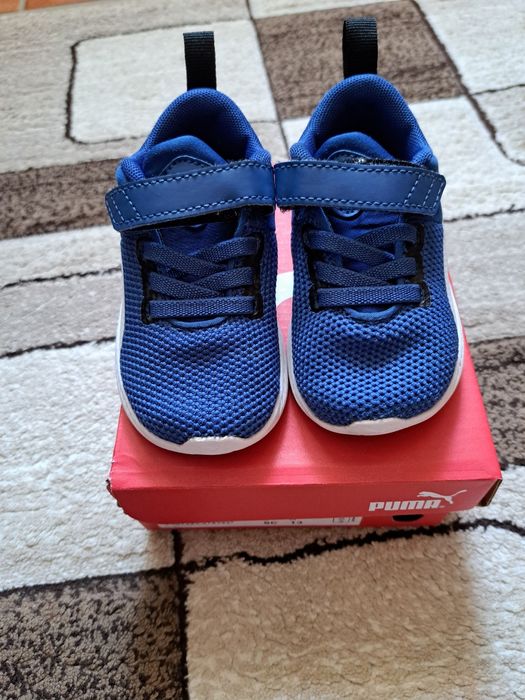 Adidasi baietel, nr 20, 13 cm interior