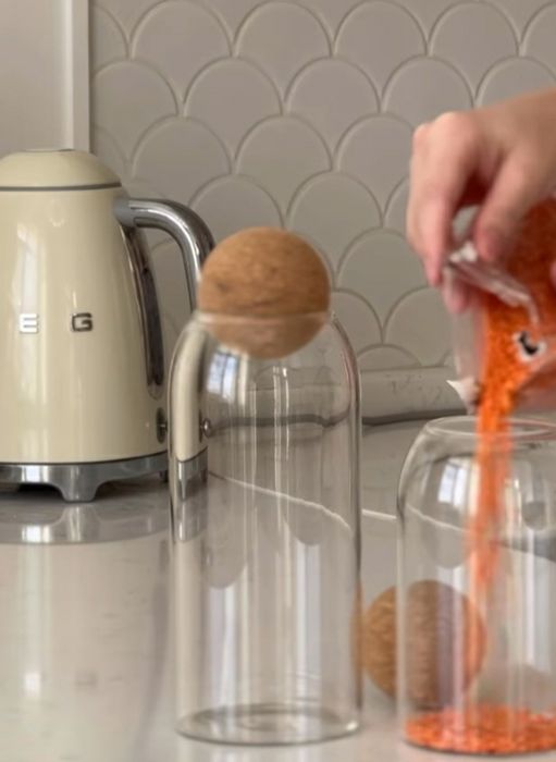 Продам эстетичные банки с шариком