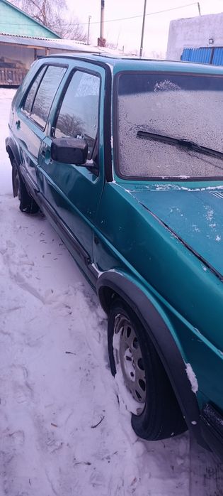 Продам Volkswagen Голф2 обиом 1,8