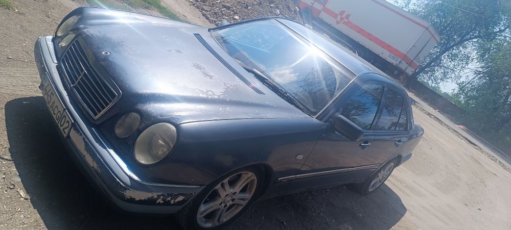 Продам Мерседес W210 3.2 МКПП