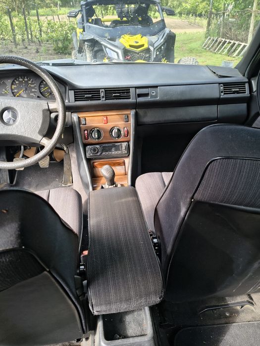 Mercedes E 250 D