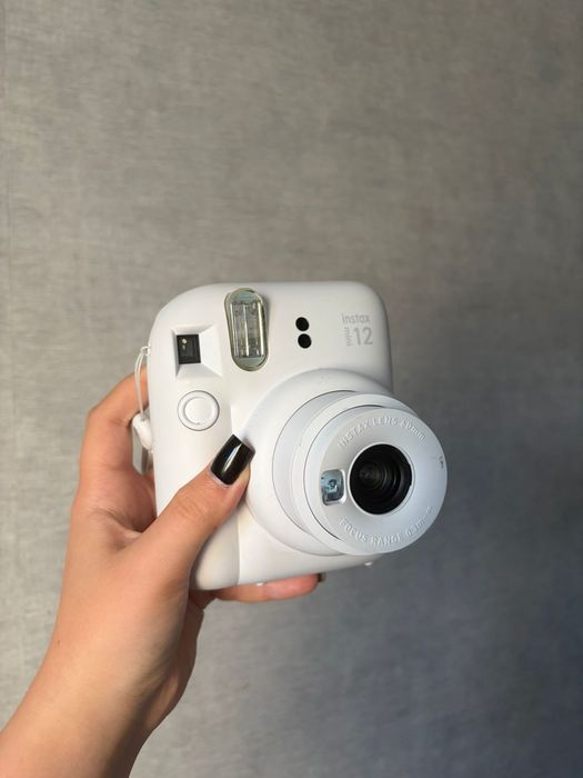 Фотоаппарат instax 12 mini