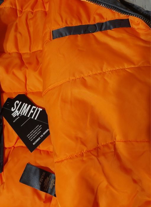 Мъжко Яке бомбър Alpha Industries MA-1 VF 59
в сиво преходен модел