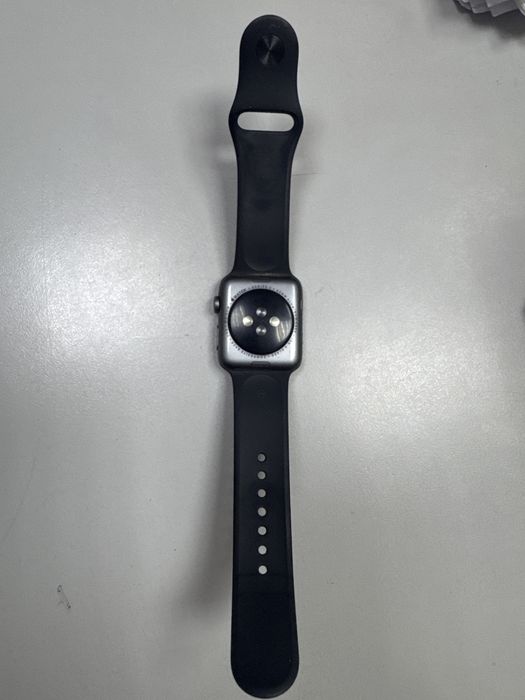 Продам apple watch 3