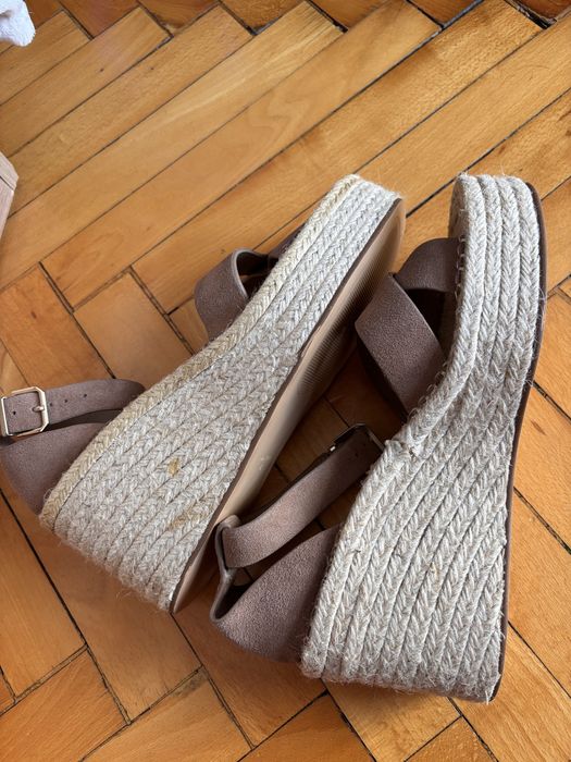 Чисто нови Mango 41