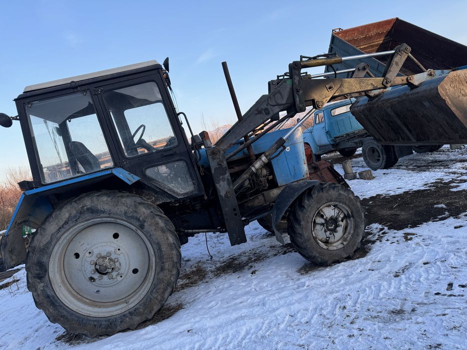 Белорус МТЗ 82 .