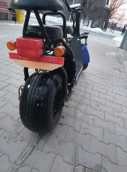 Vând scuter electric tot în regula
