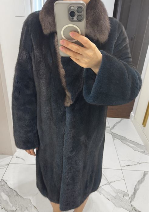 Продам норковую шубу