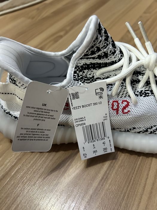 Yeezy 350 Zebra