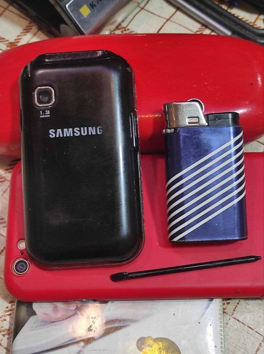 SAMSUNG GT-C3300i Мобильный телефон