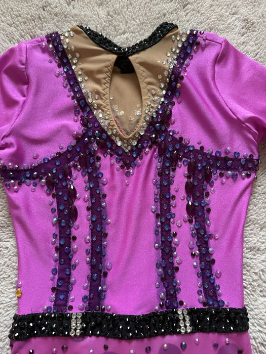 Трико за художествена гимнастика