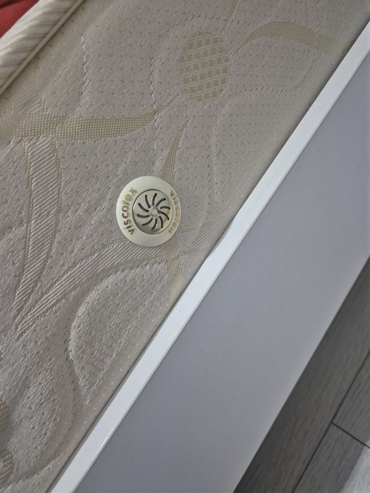 Dormitor model prințese