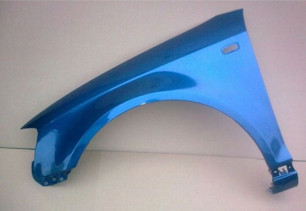 Aripa stanga fata NOUA vopsita albastru LZ5C Audi A3 8P  2003 - 2008