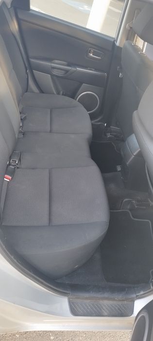 Mazda 3     2008