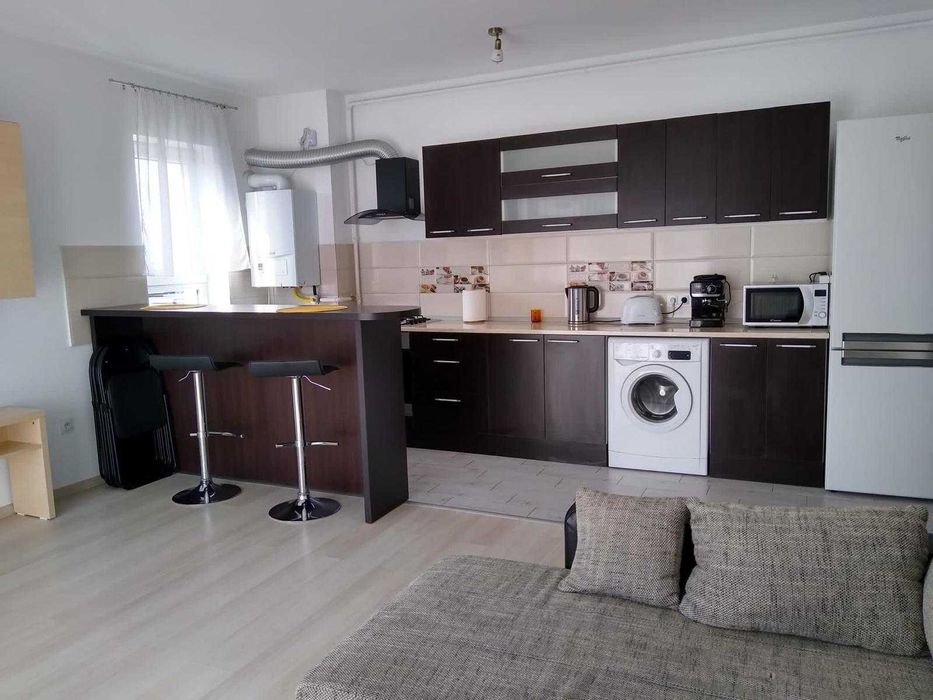 Apartament 3 camere, parcare și boxă Maurer Coresi